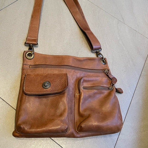 Roots Leather Purse - Picture 1 of 3